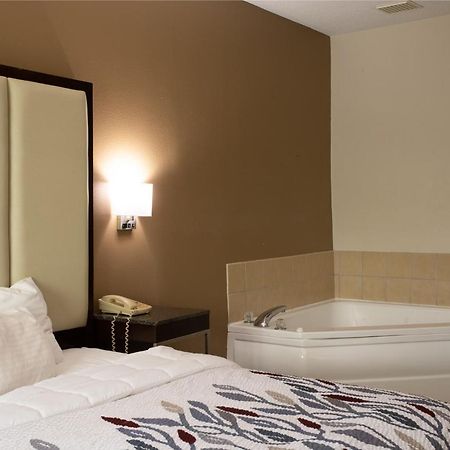 Blisspoint Inn & Suites Marion Εξωτερικό φωτογραφία