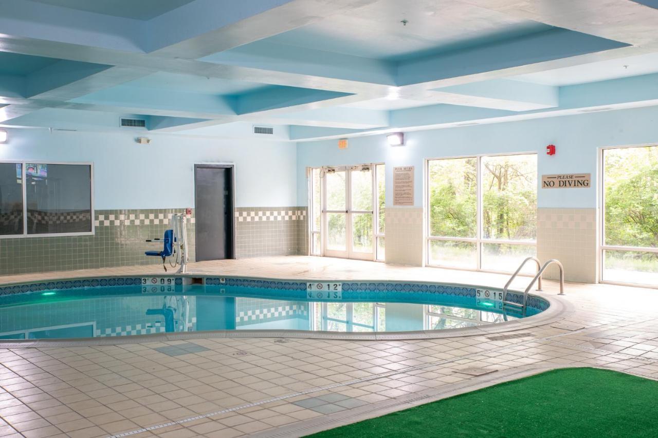 Blisspoint Inn & Suites Marion Εξωτερικό φωτογραφία