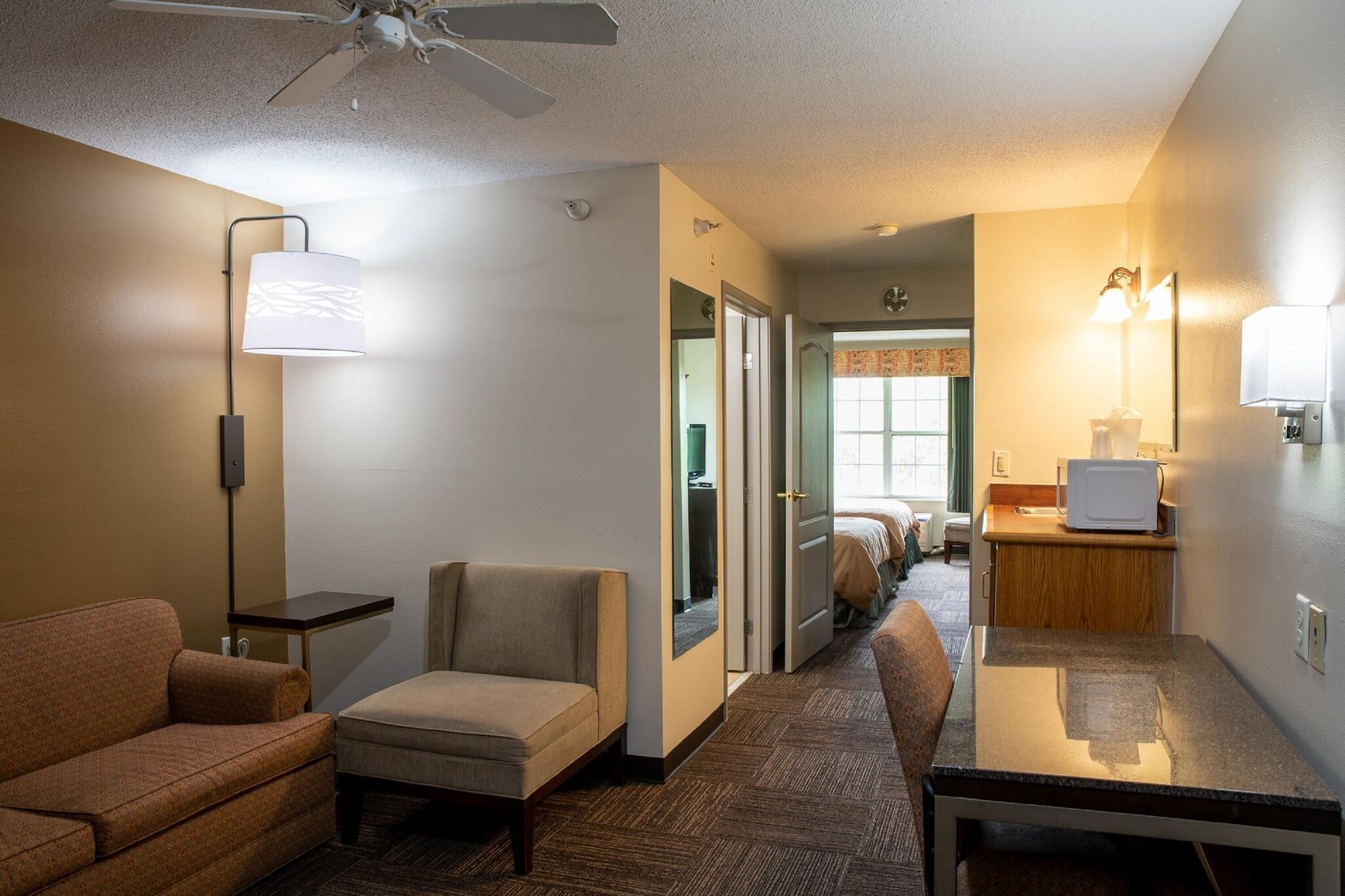Blisspoint Inn & Suites Marion Εξωτερικό φωτογραφία