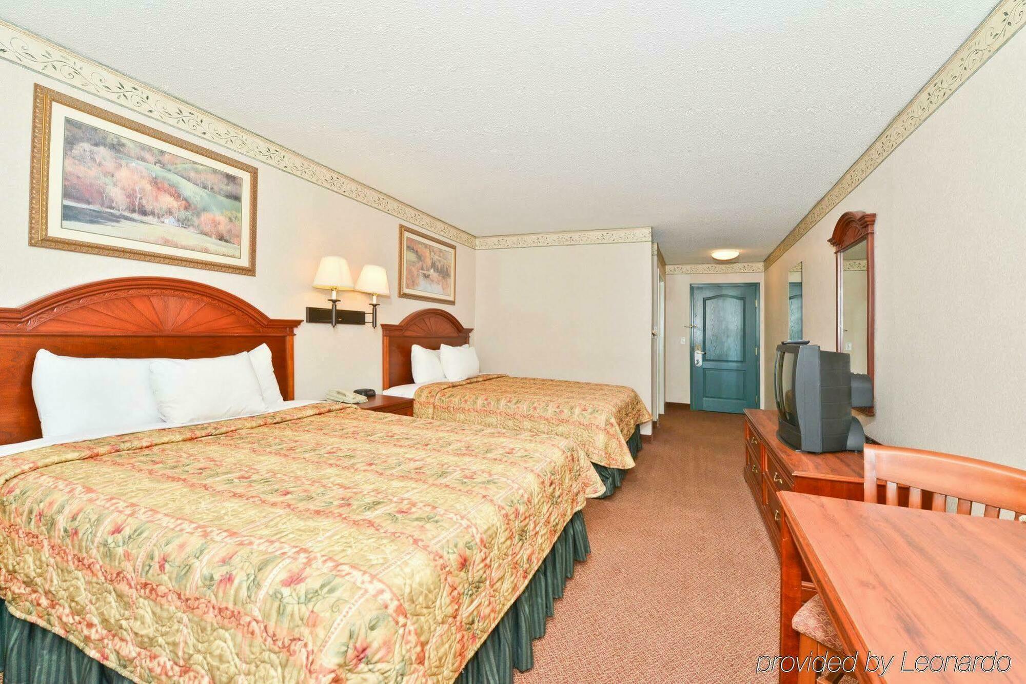 Blisspoint Inn & Suites Marion Εξωτερικό φωτογραφία